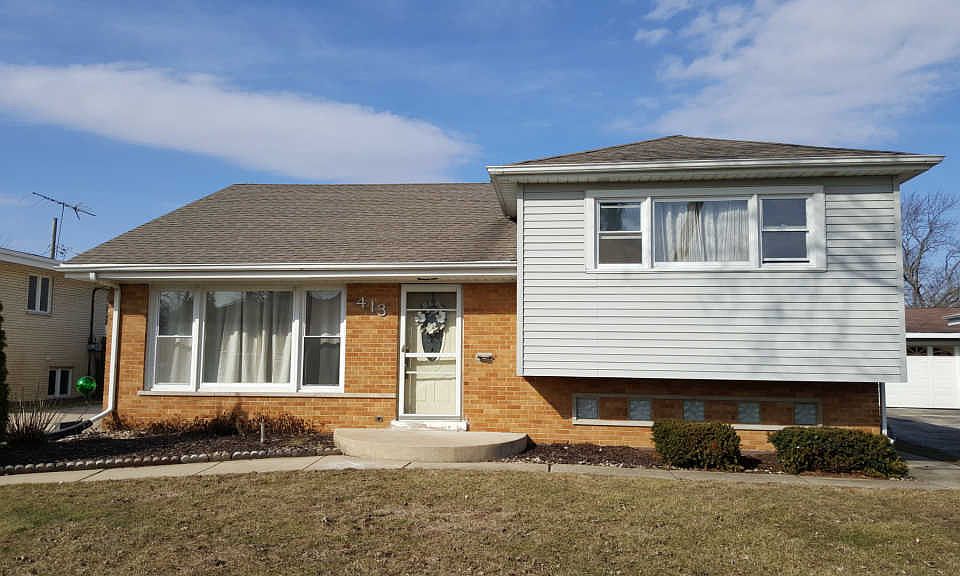 2nd image of 413 Sandra Ln