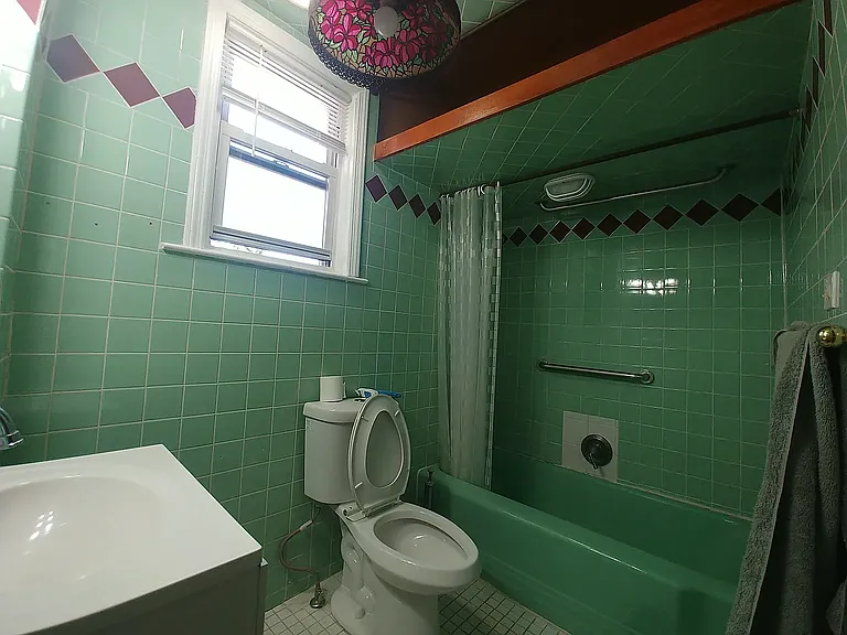 109-30 Park Ln S #1 — Photo 27