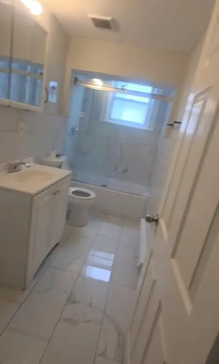 37 2nd Ave Apt 7 - 37 2Nd Ave Apt 1 — Photo 1