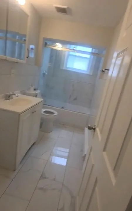 37 2nd Ave #7-1