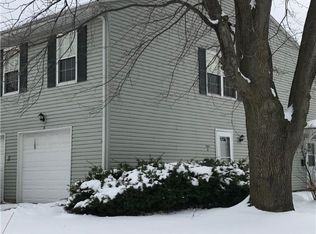7961 Independence Dr, Mentor, OH 44060