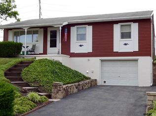 3257 Night In Gale Dr, Dover, PA 17315