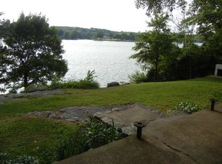 6030 Vanderbilt Rd, Old Hickory, TN 37138