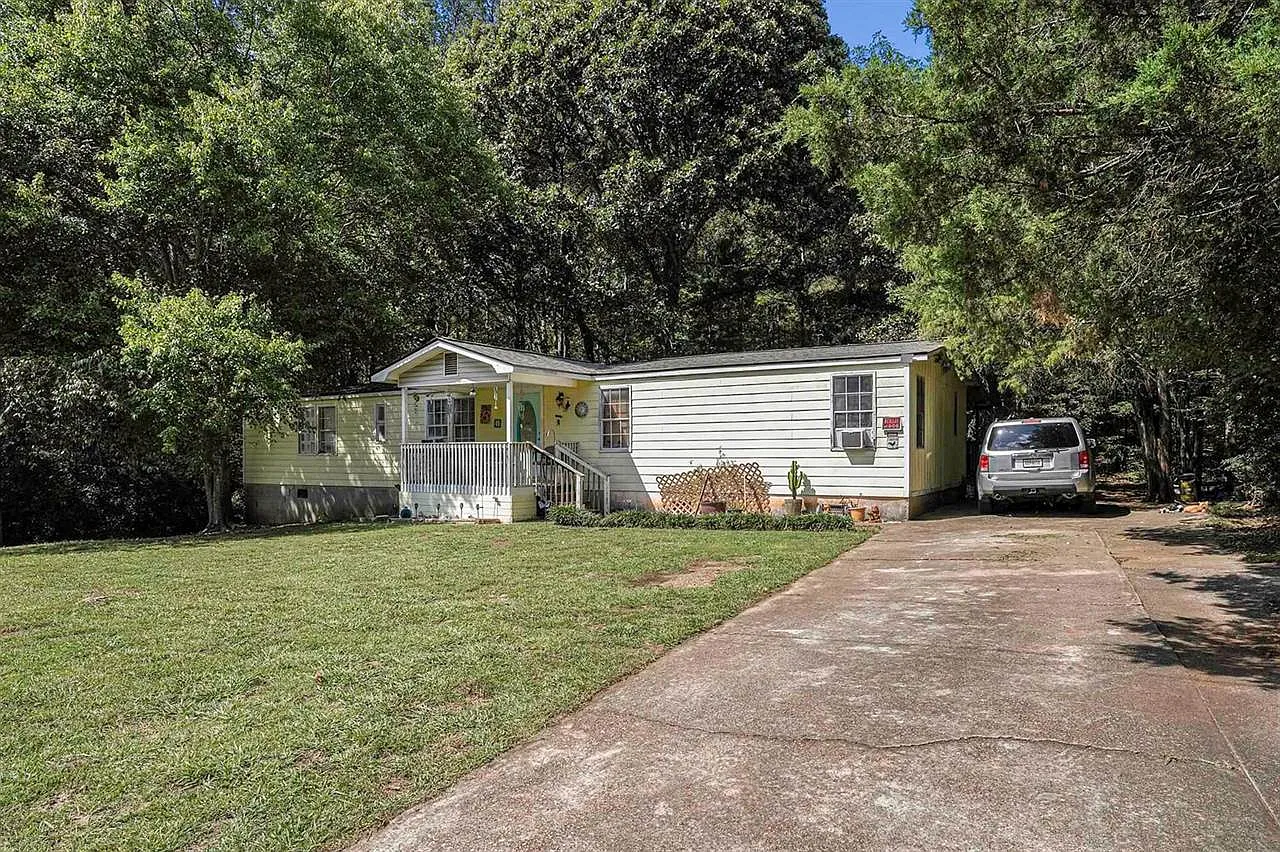 424 Elizabeth Ln photo 1
