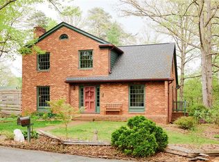 700 Tern Ln, Madison, NC 27025
