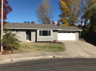2574 Fontaine Cir, Medford, OR 97504