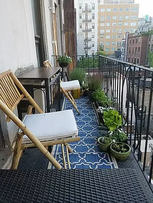 Rented by Standard Living Realty Inc | media 9