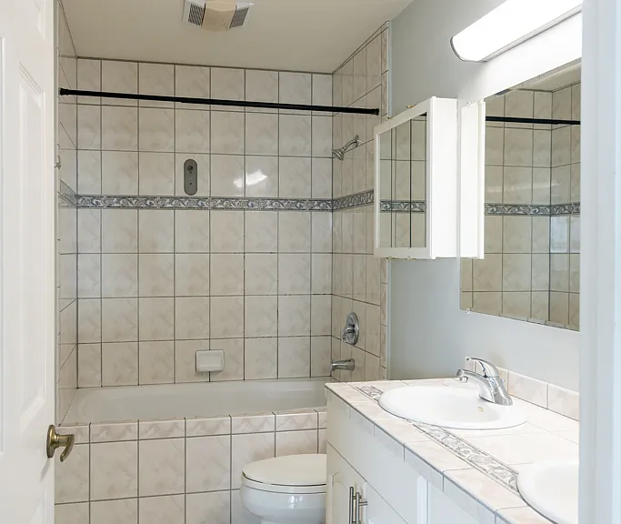 Primary ensuite bathroom