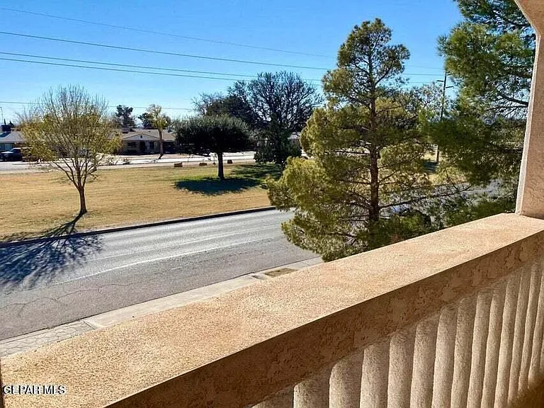 7409 Edgemere Blvd — Photo 34