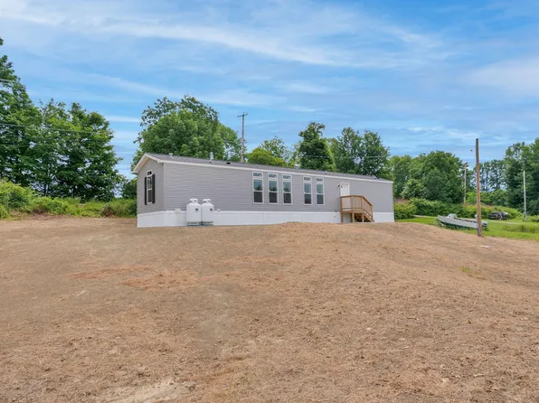 285 Ward Hill Road, Madison, ME 04950