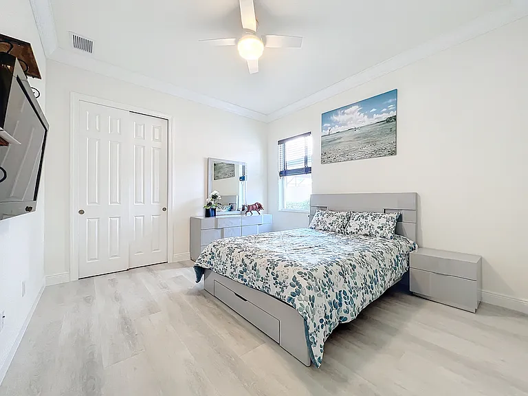 5310 Swift River Ct — Photo 36