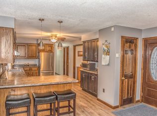 11 Charnley Rd, Enfield, CT 06082