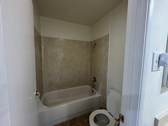 3rd image of 400 N Acacia Ave Unit A12
