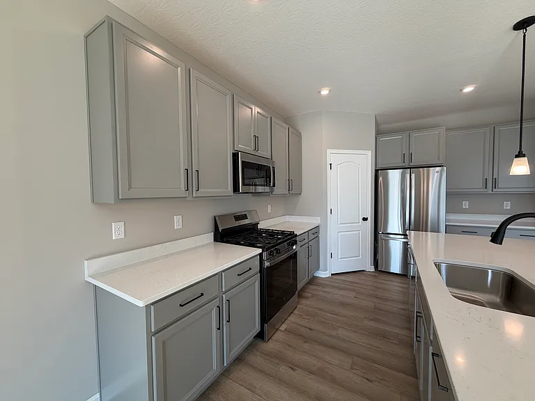 7150 Maidstone Cv — Photo 6