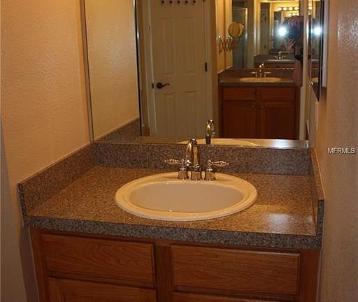5th image of 98 S Highland Ave Unit 201