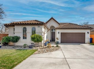 2853 Prato Ln, Clovis, CA 93611