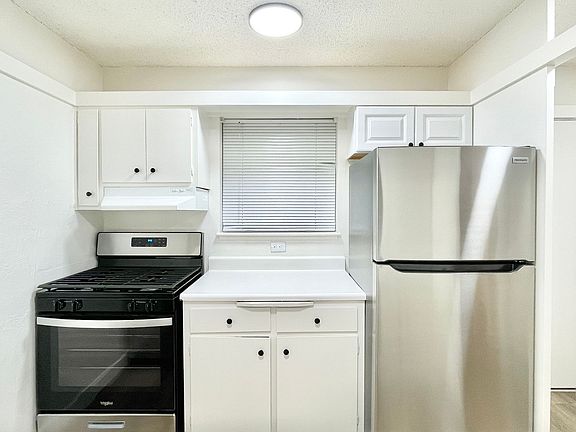 5th image of 1240 Alameda De Las Pulgas APT 203