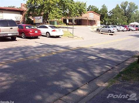 4th image of 4904 Allen St