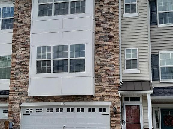 3rd image of 815 S Twin Lakes Blvd