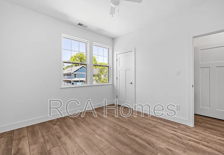 2739 Guilford Ave #D — Photo 6