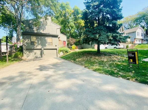 13042 W 102nd St, Lenexa, KS 66215