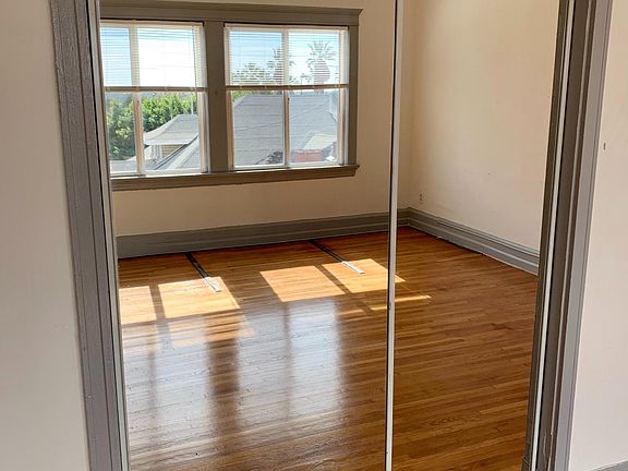 5th image of 945 Beacon Ave APT 407