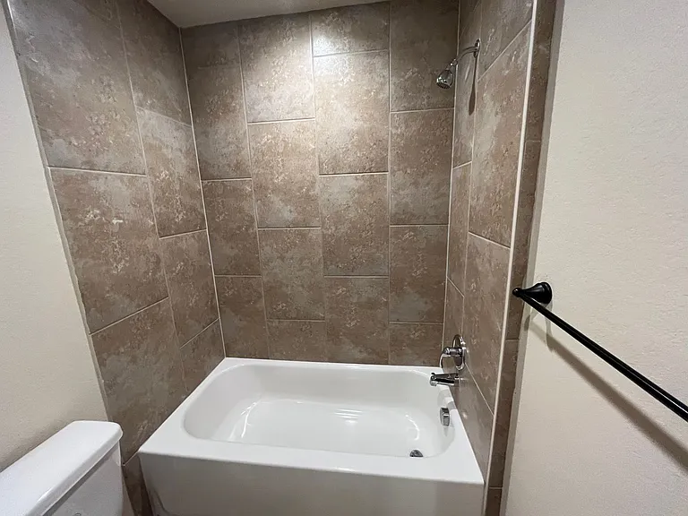 6534 Marcel Way #102 — Photo 28