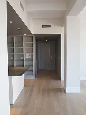 Rented by Sotheby's International Realty | media 16