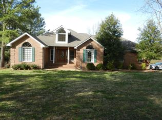 1955 Holt Rd, Paducah, KY 42001