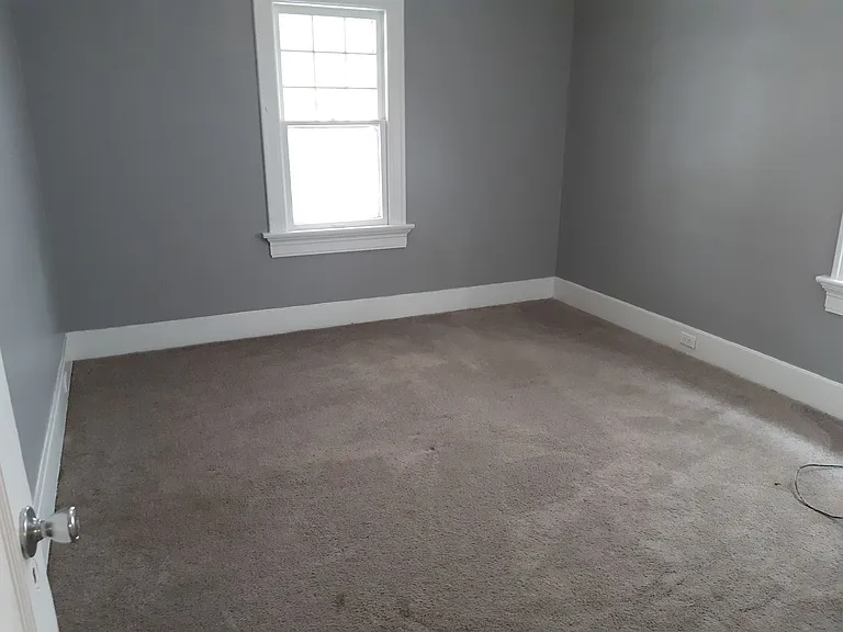 220 Fernwood Ave — Photo 5