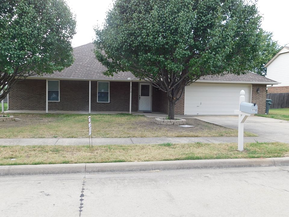 1st image of 7710 N 130th Ave E