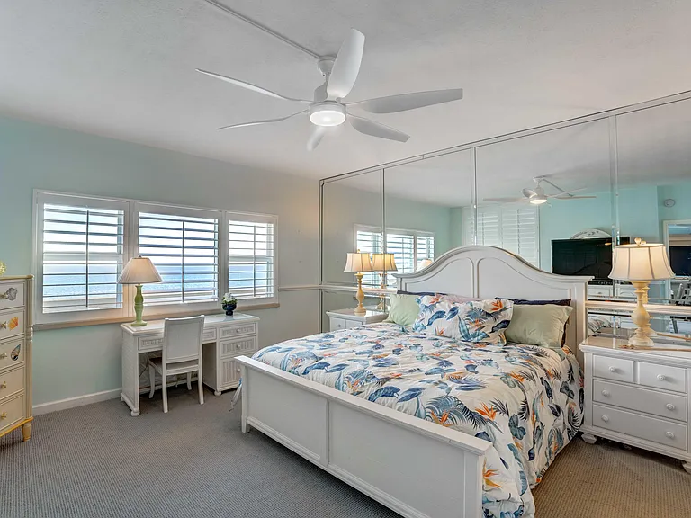 840 Ocean Dr #Penthouse C — Photo 19