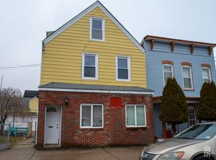 651 Penn St FLOOR 2, Perth Amboy, NJ 08861