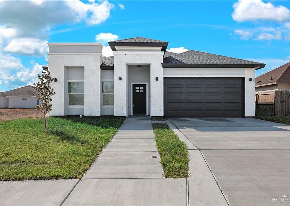 1st image of 2810 E Zarzamora Ave