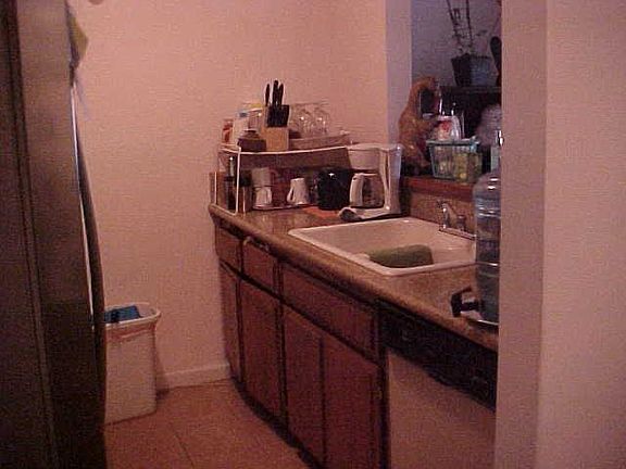 5th image of 4043 Wade St APT 3