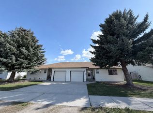 819 New York Ave, Hamilton, MT 59840