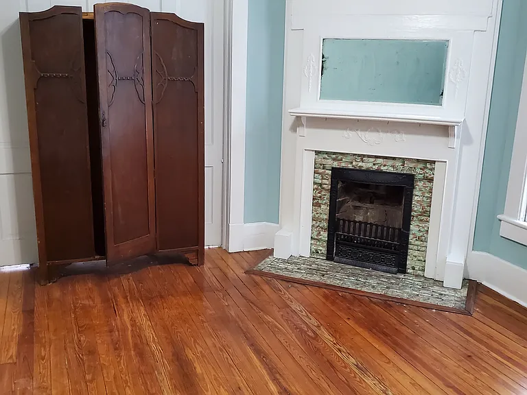 2219 Whitaker St — Photo 11