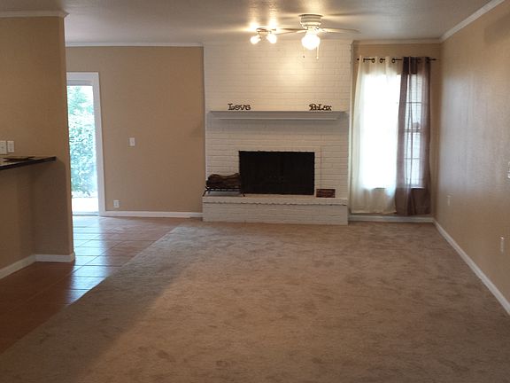 3rd image of 2702 Lake Arbor St