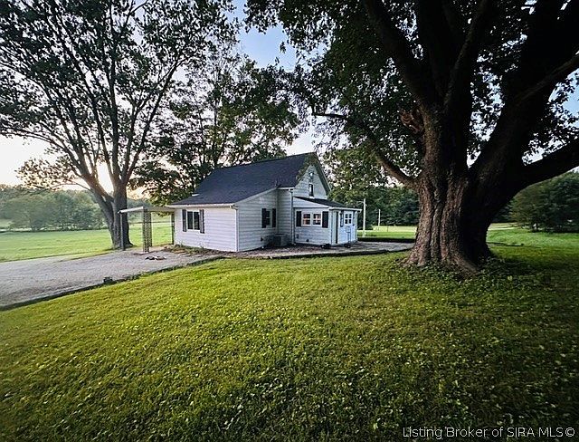1st image of 663 N Hitchcock Road