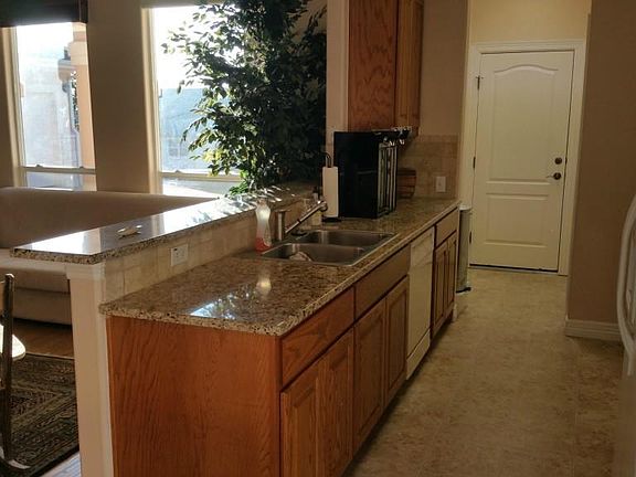3rd image of 1213 Delsie Dr APT A