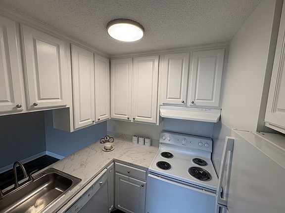 5th image of A209-1005 Hickory Hill Ln #A209