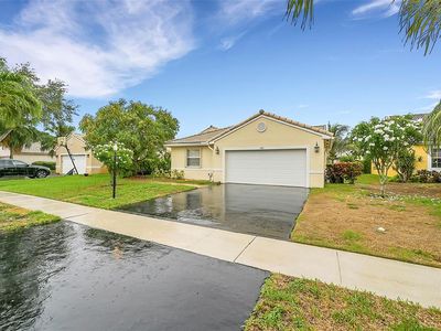 450 NW 188th Ter, Pembroke Pines, FL, 33029