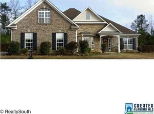 134 Hermitage Ln, Calera, AL 35040