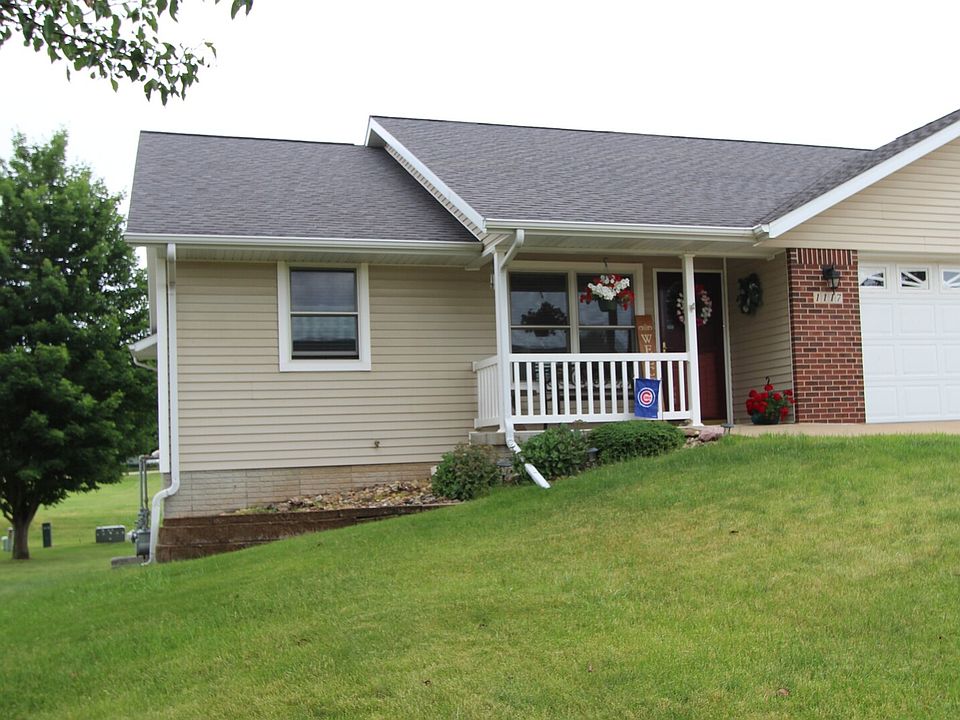 1st image of 1117 6th Ave #1
