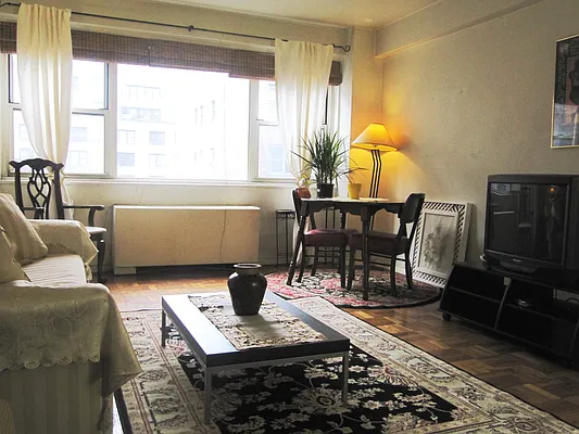 Rented by Corcoran | media 6