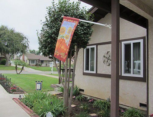 2nd image of 8521 California Ave