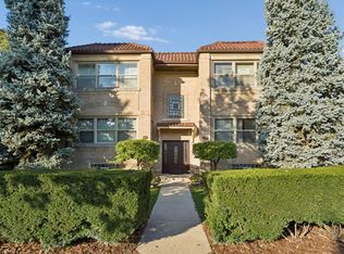 415 S Ridgeland Ave #1N, Oak Park, IL 60302