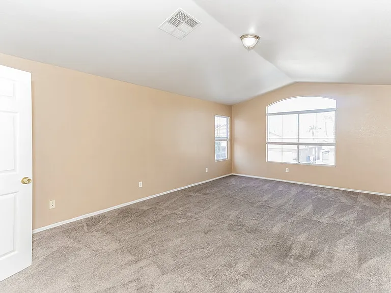 9060 Malarga St — Photo 7