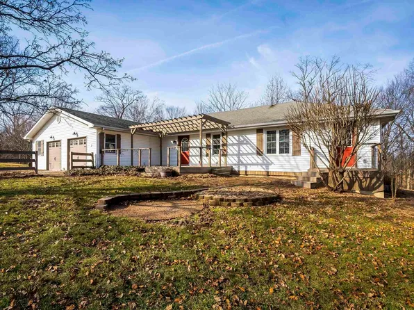 85 Amber Leaf Trl, Makanda, IL 62958