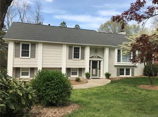 3711 Ashton Dr, Charlotte, NC 28210